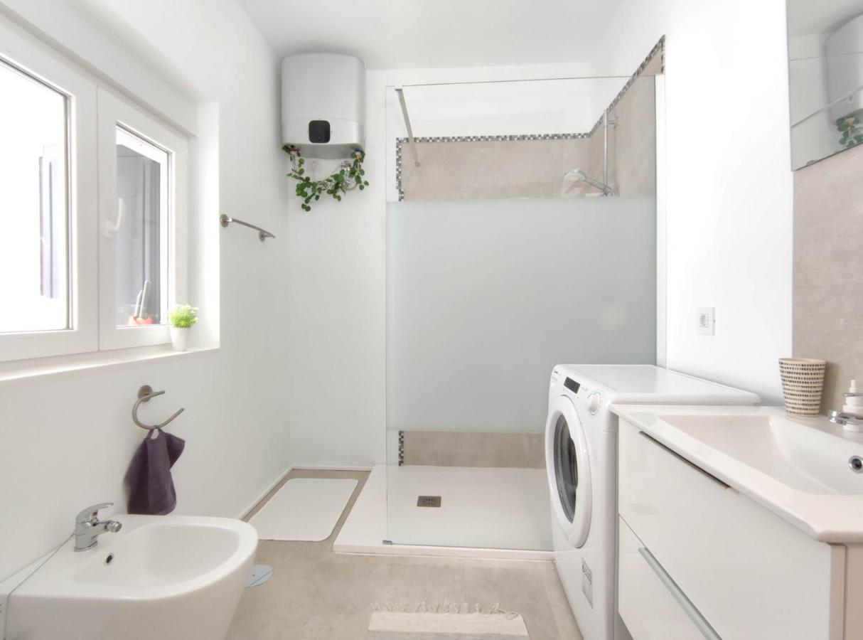 Apartments Fantastico Puerto De La Cruz With Balcony, Terrace, Air Conditioning And Free Parking, Ideal For Couples And Solo Travelers Ngoại thất bức ảnh